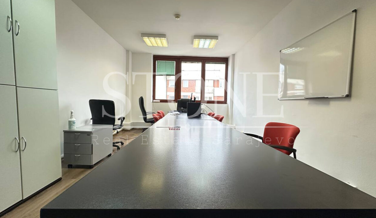 najam_kanerariski _prostor_grbavica_202m2_sarajevo_07