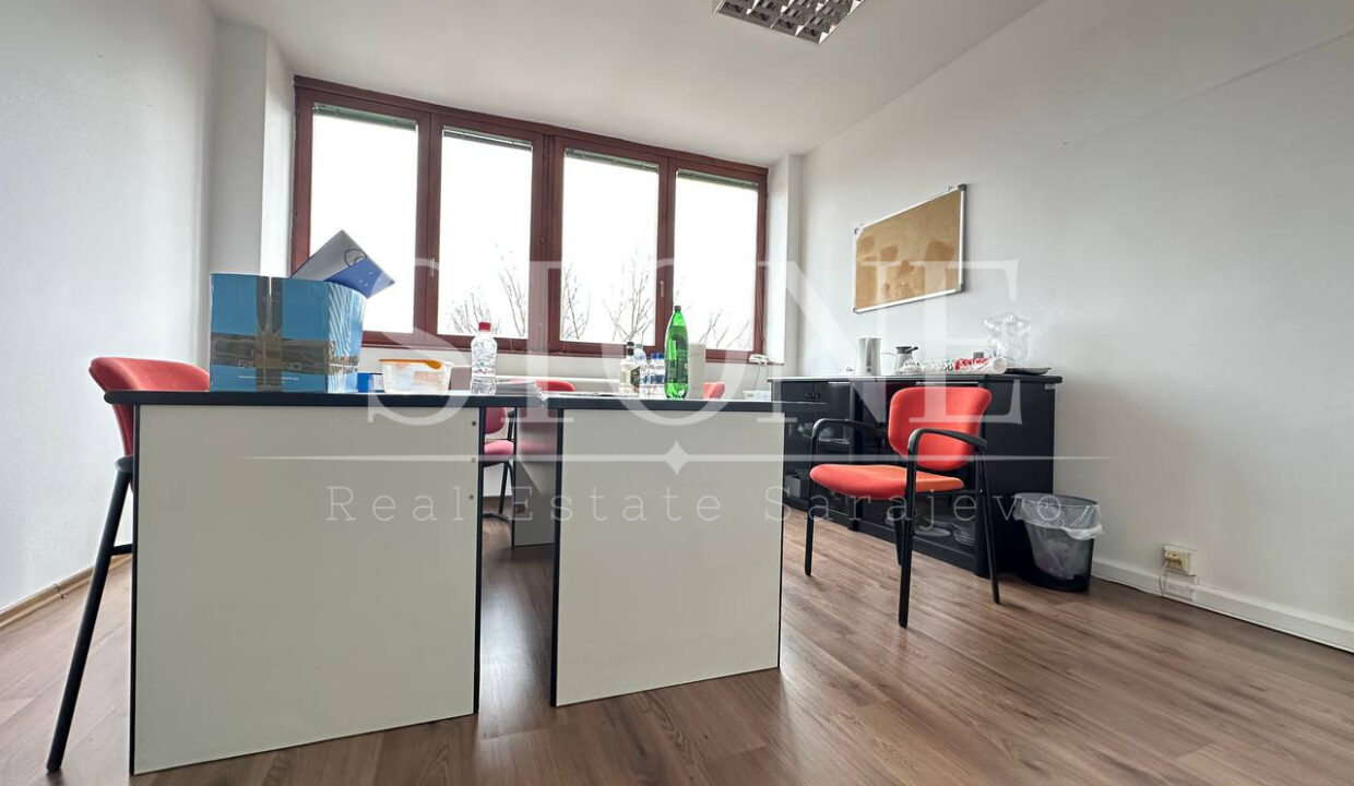 najam_kanerariski _prostor_grbavica_202m2_sarajevo_12