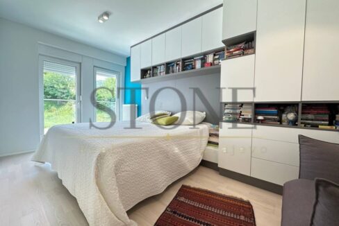 najam_for_rent_apartment_center_sarajevo_garage_balcony_02