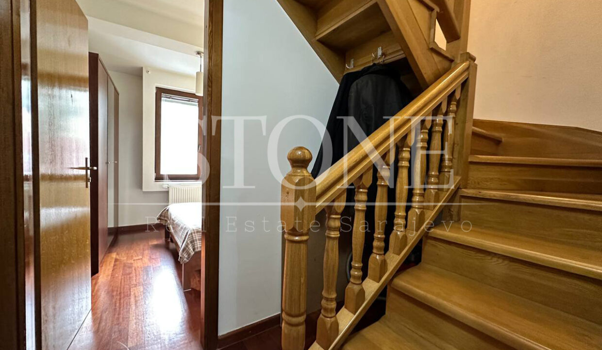 prodaja_apartman_bjelasnica_dvoetazi_121m2_babin do 19