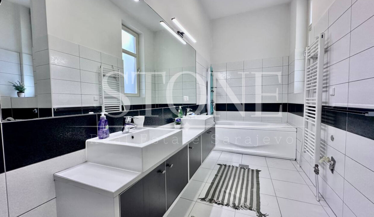 for_rent_three_bedrooms_apartment_najam_trosoban_stan_centar_sarajevo_07